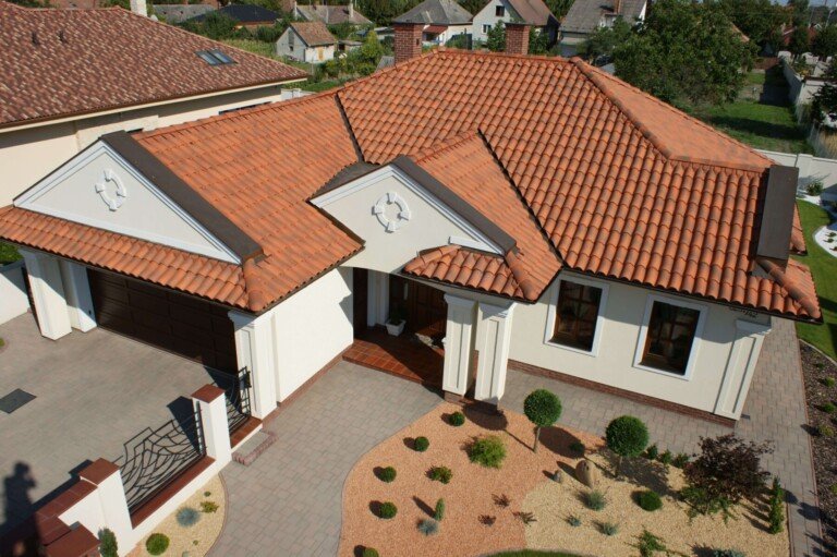 Mixed Jaspee Red Roof Tile